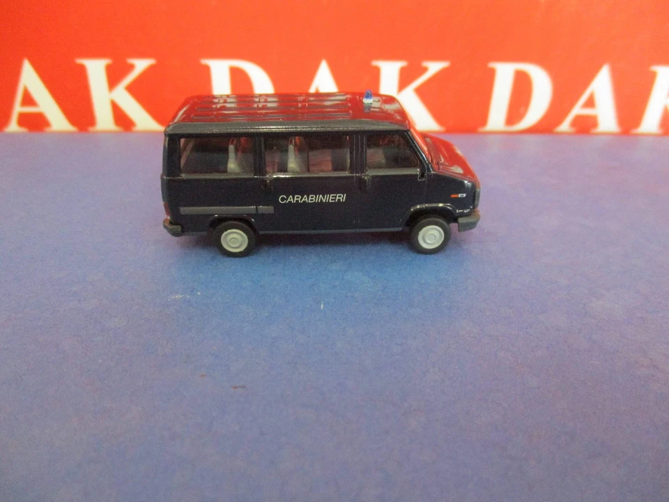 1/87 Modellino Furgone Fiat Ducato Pulmino Carabinieri by Brekina - Immagine 4 di 4