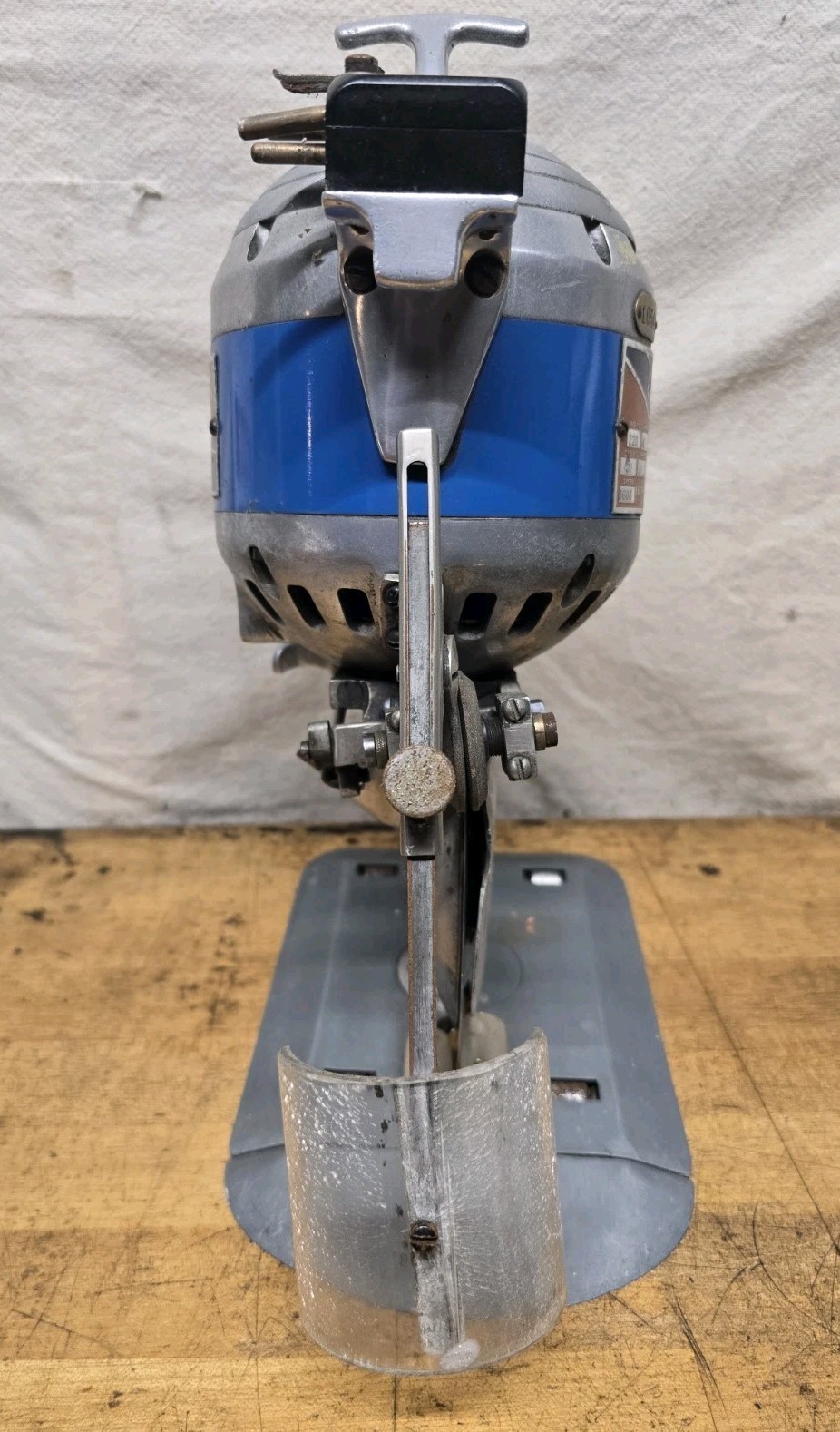 Eastman Lightning Class 354 Industrial Fabric Cutter 3 phase 