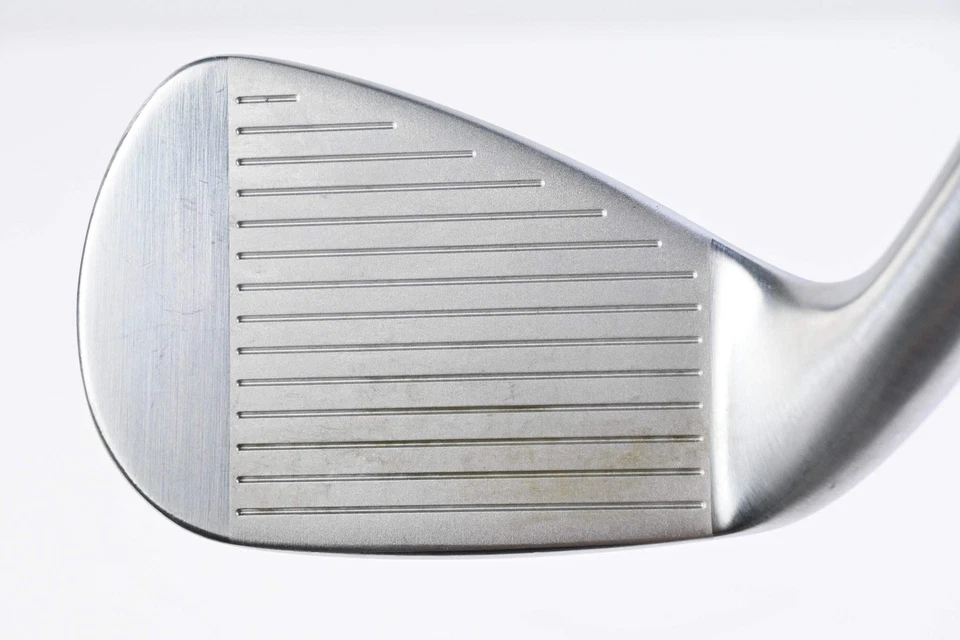 Titleist T150 2023 Gap Wedge / 48 Degree / Stiff Flex Dynamic Gold S300 120 - Image 2 of 4