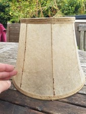 ABAT JOUR ANCIEN EN PEAU VINTAGE LAMPE ANCIENNE BON ETAT DANS SON JUS
