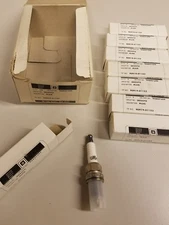 New ACDelco professional  spark plug set of 8 GM# 94847399