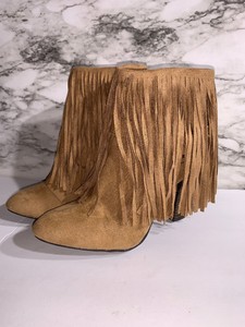 qupid fringe booties