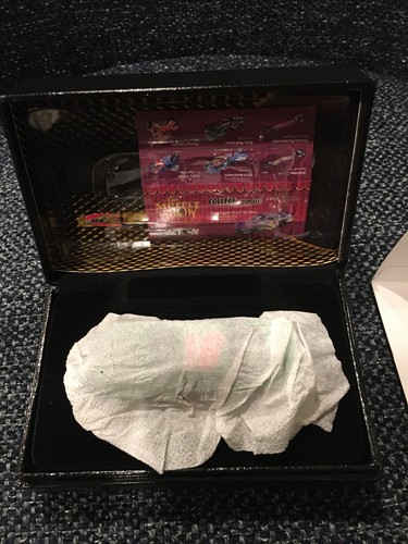 RCCA Elite Bobby Labonte #18 Interstate , Muppets Pepe grand prix 1/64 NEW LOOK - Picture 4 of 8