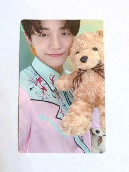 TXT YEONJUN season greetings 2022 Official Double side Photo