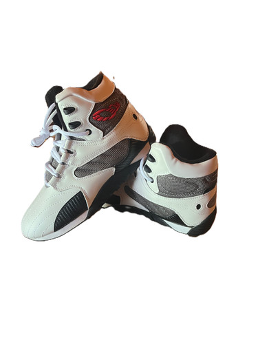 Otomix Ultimate Trainer Shoe/Style M4444/Size 9.5/Color: White/Carbon/Red