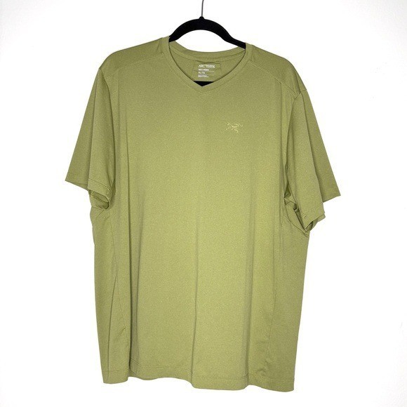 ARC'TERYX Arcteryx Mens Remige Short Sleeve T Shirt Logo Tee V Neck Stretchy Green Size XL