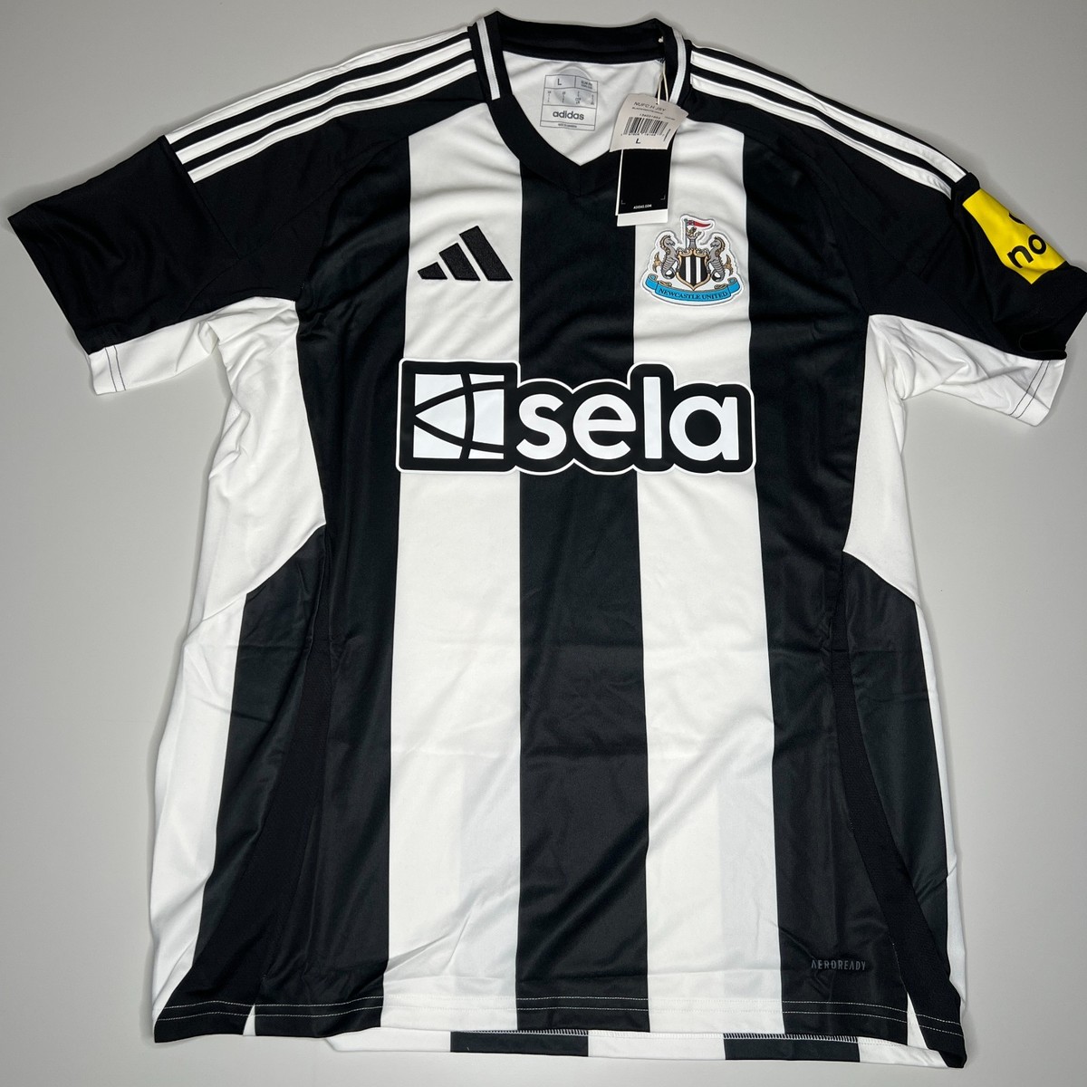 Newcastle United Home Jersey 2024 Adidas Men's Size L NUFC IX3165