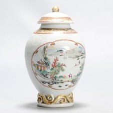 Antique 1740-1750 Chinese Porcelain Yongzheng/Qianlong Tea Caddy Famille Rose