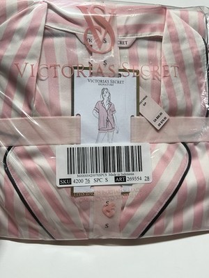 Victoria’s Secret Iconic Striped Satin Short Pajama set Size Small New 