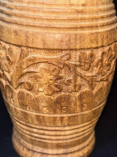 Vintage Hand-Carved Indian Rosewood Jar – Floral Herb/Tea Container - Picture 6 of 9