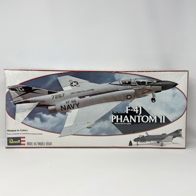 Revell F-4J Phantom II McDonnell-Douglas Scale 1/32 Model Kit NEW Sealed