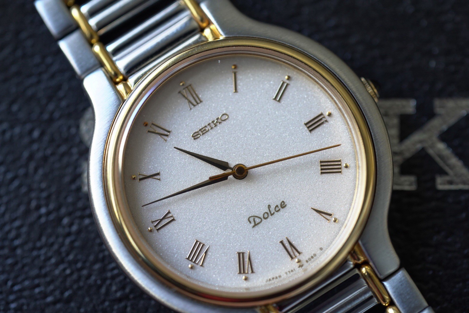 Mens 7741-6050 Roman Seiko Dolce Quartz Two-Tone Watch - VintageWatches.PK Mens 7741-6050 Roman Seiko Dolce Quartz Two-Tone Watch - vintagewatches.pk