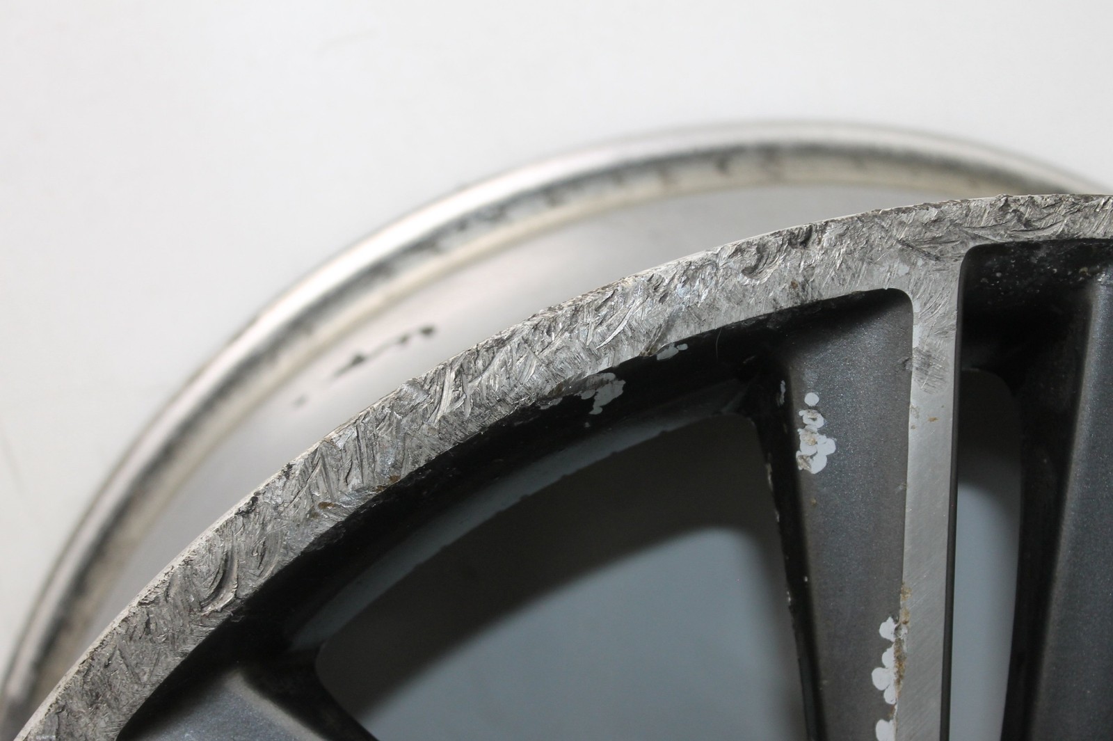 INFINITI Q50 Alloy Wheel Set 4GA3B 2.1 Diesel 125kw 2015 - Image 4