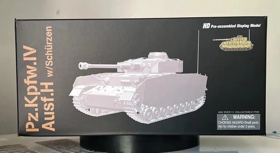 Dragon WWII German Pz.Kpfw.IV Ausf.H w/Schurzen Normandy 1944 1/72 Special Ver. - Image 2 of 4