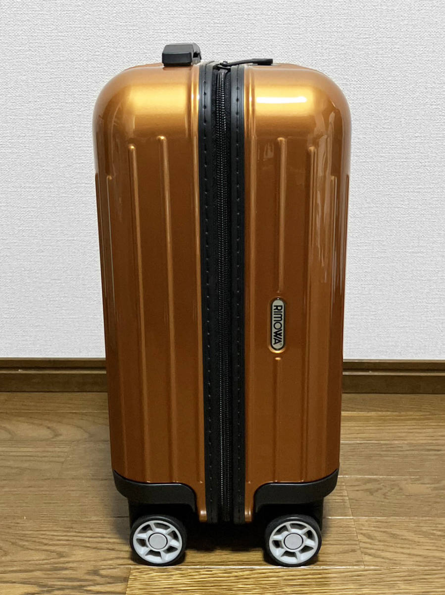 Rimowa SALSA AIR MINI Multi-Wheel 22L Four-Wheel Suitcase Rimowa SALSA AIR MINI Multi-Wheel 22L Four-Wheel Suitcase