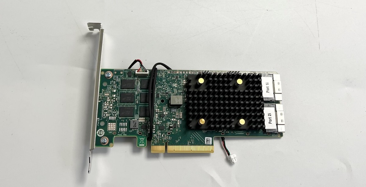HPE P06367-B21 MR416i-p Gen10 Plus (16 Lanes/4GB Cache) 12G NVMe