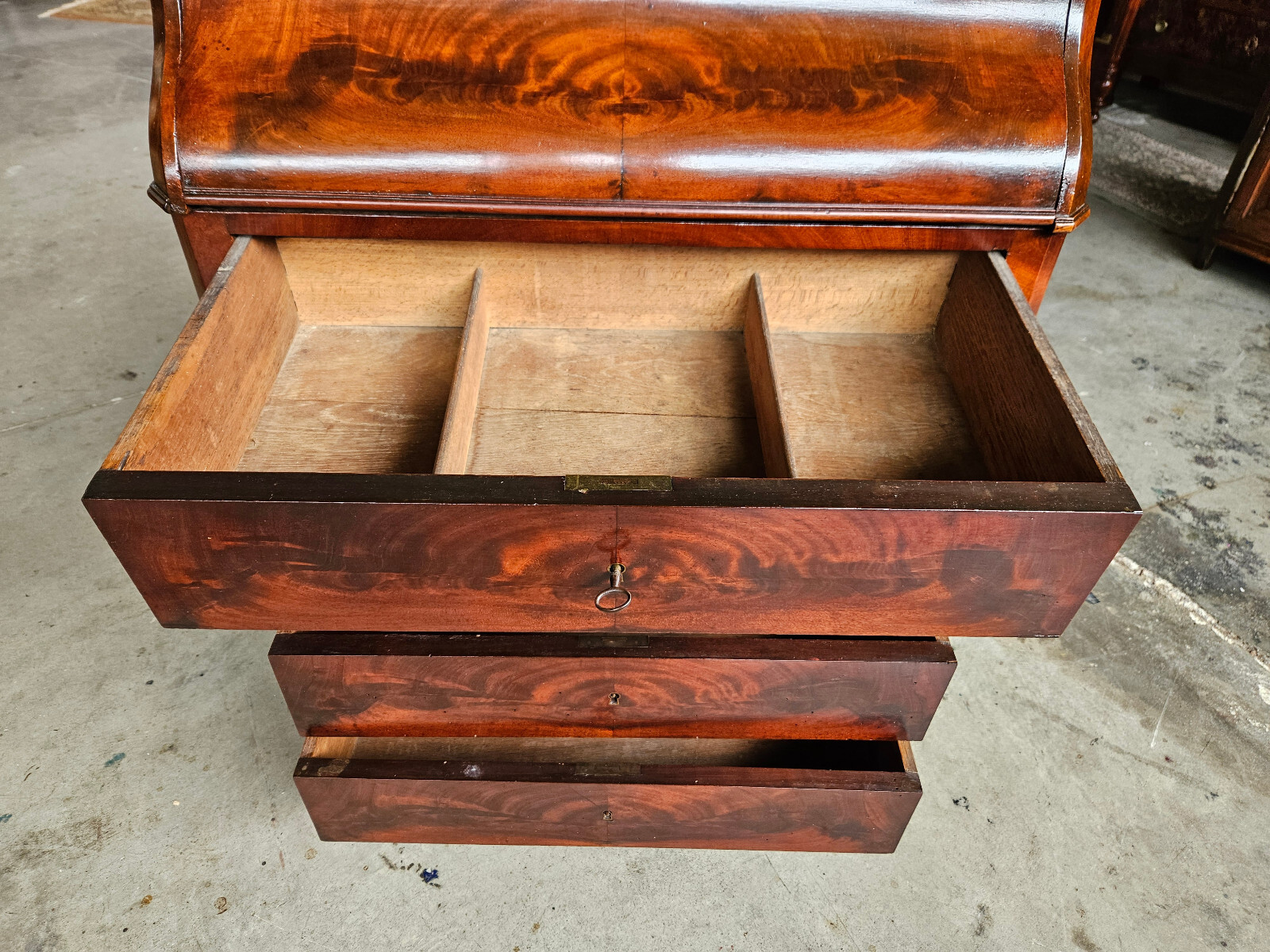 Picture 17 of 24
