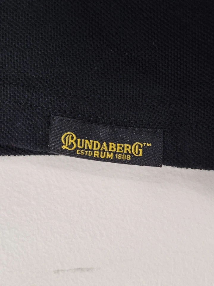 Camisa Polo Bundaberg Ron Top Bundy Bear Talla Mediana Alcohol Nueva con Etiquetas Foto 3 de 4