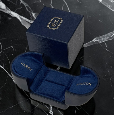 Harry Winston Genuine Ring case Jewelry Navy Leather empty case w/ Outer Box