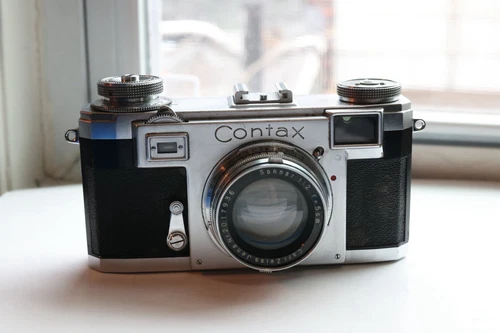 Contax II 35mm Rangefinder Camera with Sonnar 1:1.5 F=5cm Lens