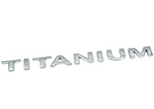 Originale Ford Titanium Logo Badge per Focus Fiesta Galaxy Mondeo C-Max 1677616