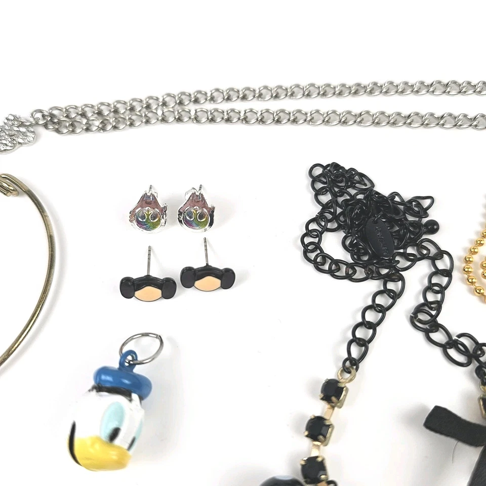 Disney & Star Wars Jewelry Lot, Mickey, Minnie, Goofy, Pluto, Donald Duck & More - Image 4 of 4
