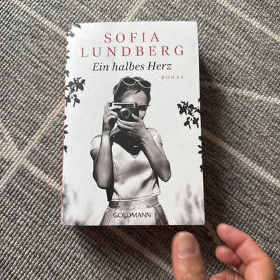 Ein halbes Herz von Sofia Lundberg (2021, Taschenbuch)