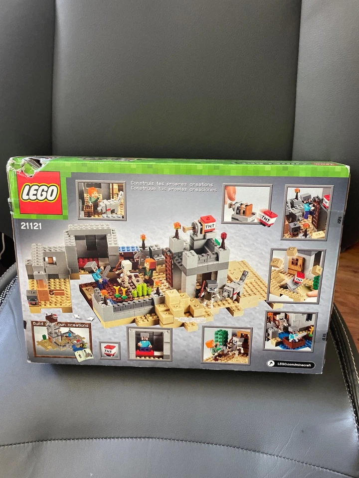 LEGO Minecraft: The Desert Outpost (21121) - New in Sealed Box - Image 2 of 4