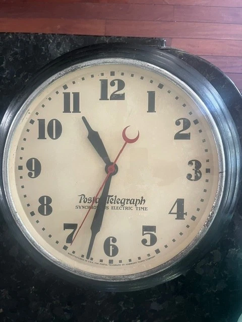 Vintage Hammond Postal Telegraph Synchronous Electric Time Wall
