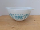New ListingVintage PYREX  441 Cinderella Mixing Bowl 1 1/2Pt. White Turquoise Butterprint