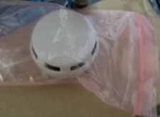 SIMPLEX 4098-9701 TRUEALERT SMOKE DETECTOR ADDRESSABLE .EUC