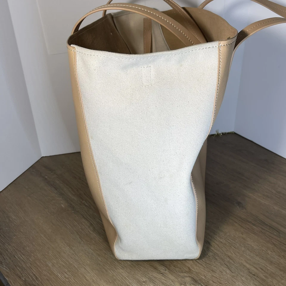 GAP 2018 Work Tote White Canvas Tan Leather With Handles Extra Wallet Purse - Image 4 of 4