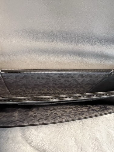 Michael Kors Sloan Studded Gusset Leather Crossbody Bag Grey - Picture 12 of 18