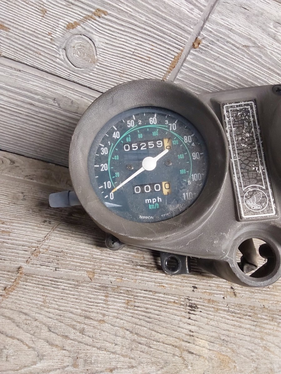 1978 78 77-81 Honda CB400T Hawk 400 Front Instrument Cluster 1978 78 77-81 Honda CB400T Hawk 400 Front Instrument Cluster