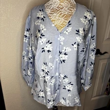 Liz Claiborne Blue Floral V Neck Button-Up Top, 3/4 Sleeve XL NWT