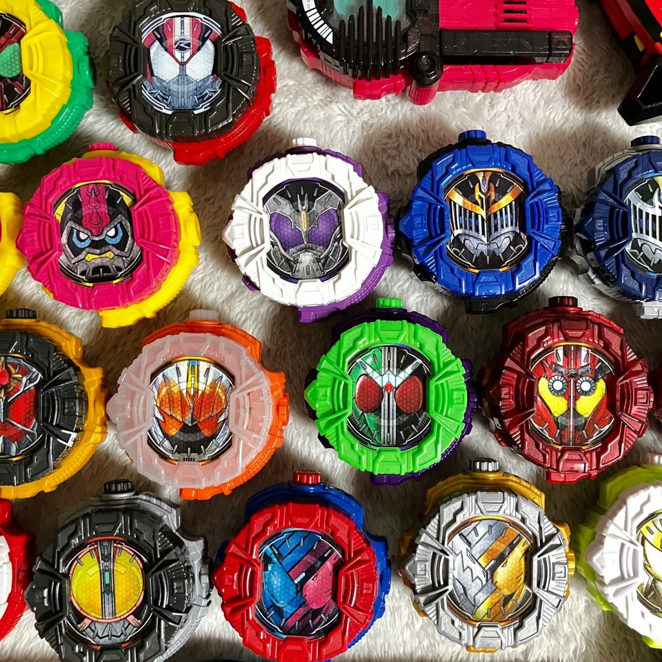 Ceinture De Transformation Kamen Rider Zi-O – Bandai DX, Decade & Trinity