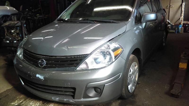 Педали газового тормоза 2012 Nissan Versa хэтчбек 1,8 л 4 скорости - Изображение 4 из 4