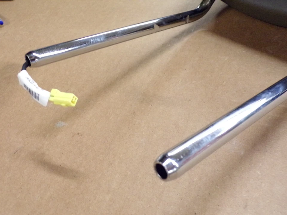 Dodge Nitro 2010 reposacabezas asiento (delantero del pasajero) 2010-2012 Foto 2 de 3