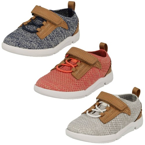 clarks lightweight trainers