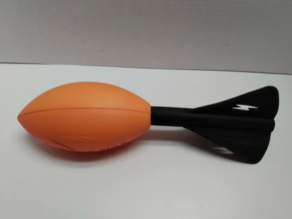 Футбол Poof Mega Max из пеноматериала - Изображение 2 из 4