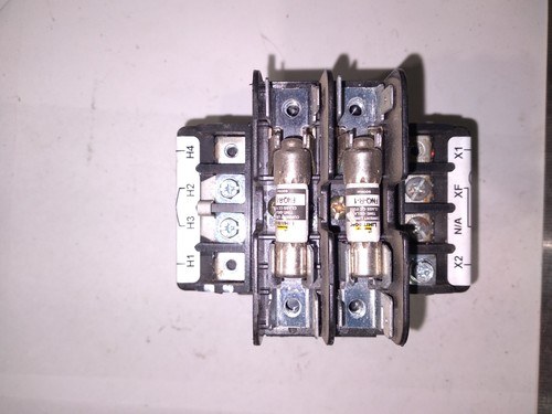 EATON C0100E2AFB SERIES 2 100VA 50/60HZ BCA6032PQ-M1 TRANSFORMER 30A 600V AC/DC - Picture 3 of 4