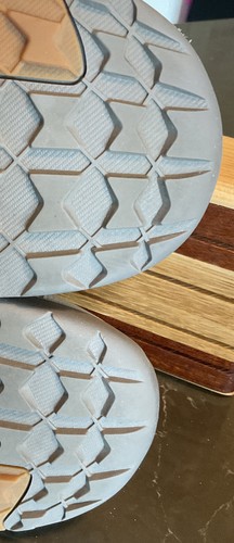 CHACO ODYSSEY Womens Hiking Sports Closed Toe Sandal-Metallic Silver U6 EUR 37 - Picture 10 of 14