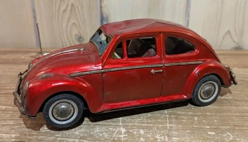 Vintage 1960s Bandai Volkswagen 960 Tin Battery Beetle Bug FOR PARTS OR REPAIR