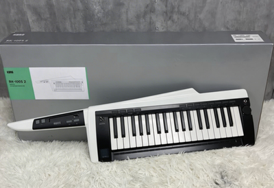 KORG RK-100S 2 WH Keytar Analog Modeling Synth Keyboard w/ Case