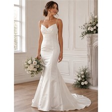 NWT David's Bridal Ivory Satin Trumpet Gown w/ Pleated Bodice Sz 6 Beaded Straps