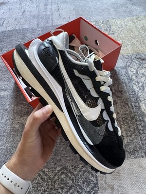 Nike Sacai Vaporwaffle Black/White, EU45/US11, Gebraucht, Guter Zustand