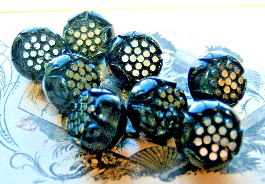 8 pequeños botones antiguos de vidrio negro ahuecados tapa afeitada con puntos elevados plateados 3/8" Foto 2 de 4