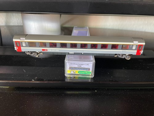 Spur N Minitrix 13709 Personenwagen aus Set der SBB Epoche V in EVP | Zustand: Gebraucht