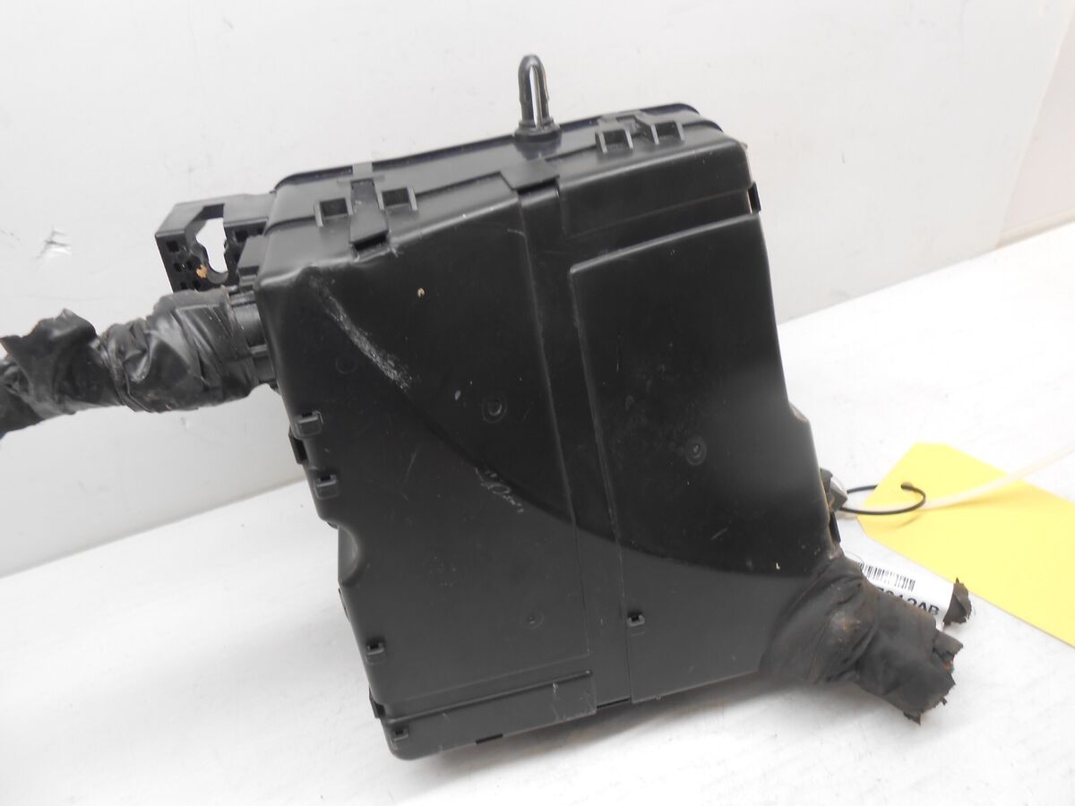 2016-18 Htundai Fuse Box Relay Module OEM 91951-2W100 2016-18 Htundai Fuse Box Relay Module OEM 91951-2W100