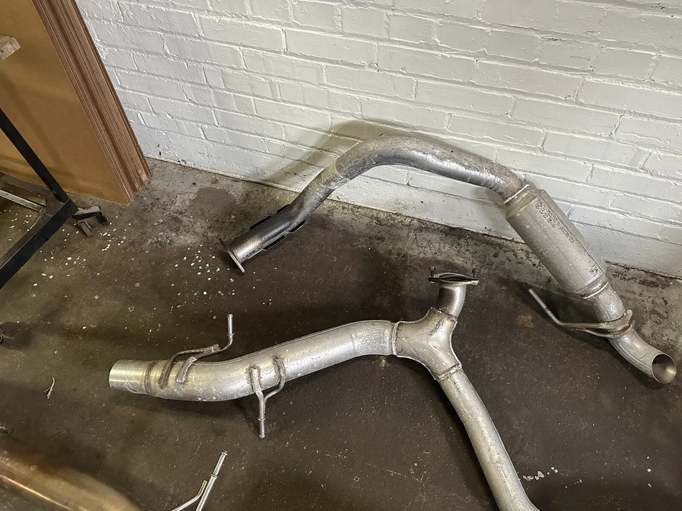 GMC Sierra 1500 2023 escape (GM genuino) totalmente nuevo Foto 3 de 4